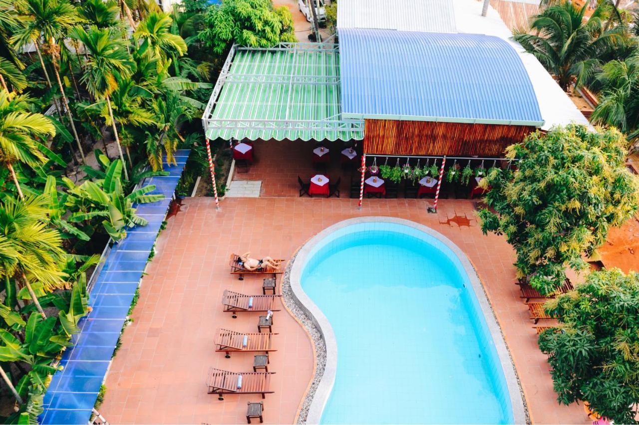 Mui Ne Alena Hotel ファンティエット エクステリア 写真